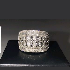 Preowned 1/5 ct. tw Cocktail diamond band